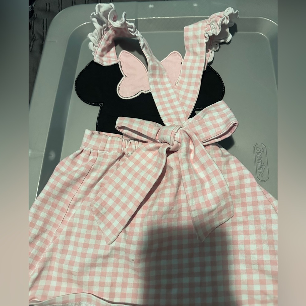 Minnie Mouse Dress (Dress and black ruffle shirt) 2T EUC - Picture 2 of 4